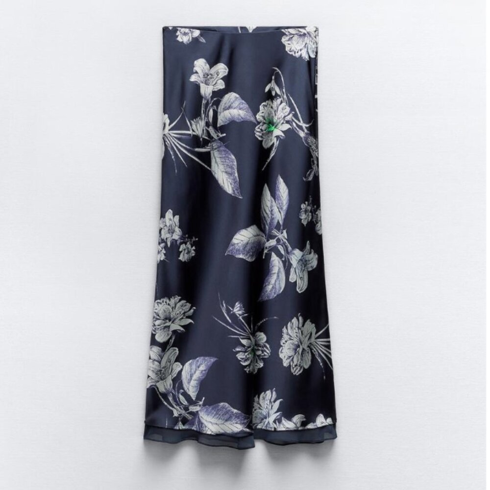 Zara  PRINTED SATIN EFFECT MIDI SKIRT